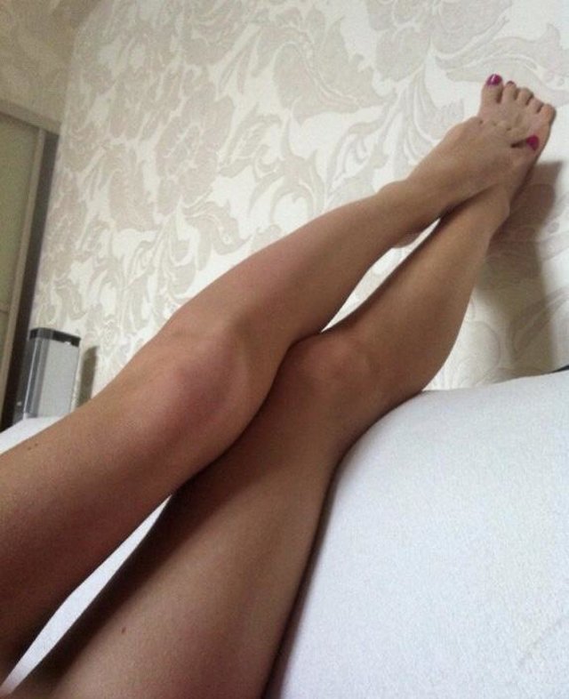 Фото красивых женских ног в домашних условиях
