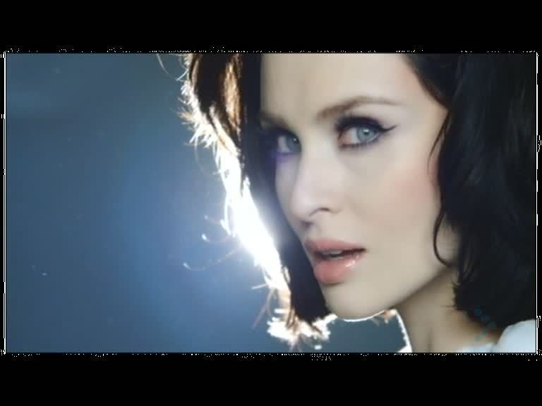 Бесплатные видеоклипы зарубежные. Софи Эллис-Бекстор. Freemasons, Sophie Ellis-Bextor. Sophie Ellis Bextor Heartbreak. Heartbreak Sophie Ellis.