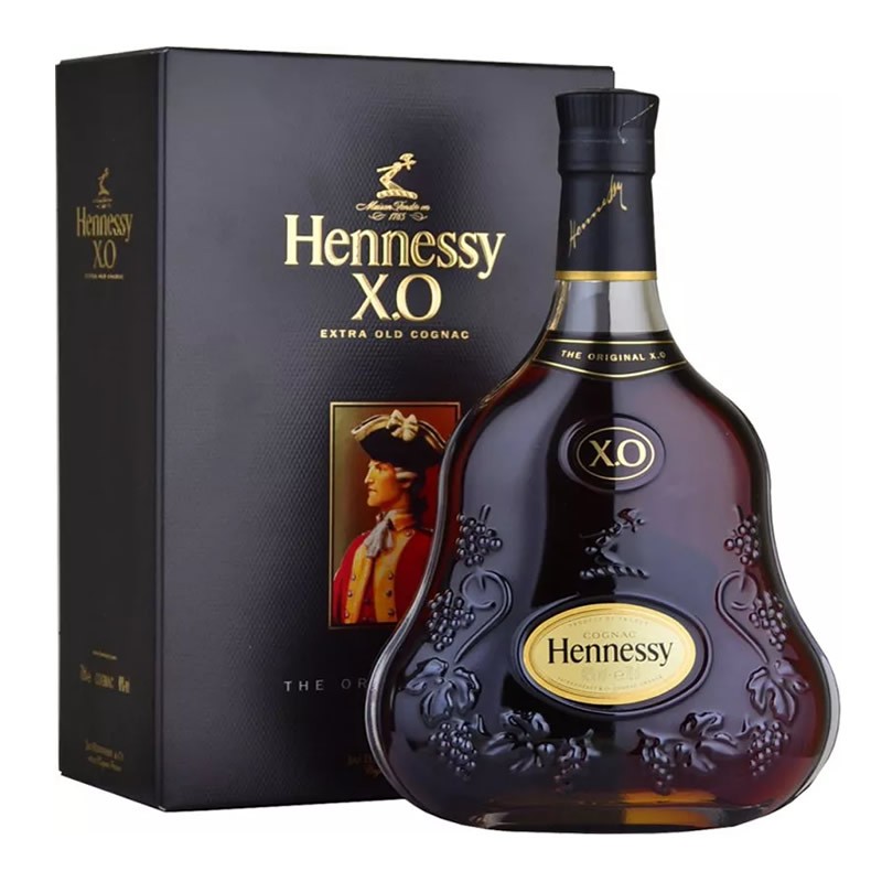 Hennessy cognac цена. Cognac Хеннесси XO. Коньяк Hennessy XO 0.35. Бутылка коньяка Хеннесси Хо. Коньяк Хеннесси Хо 0.5.