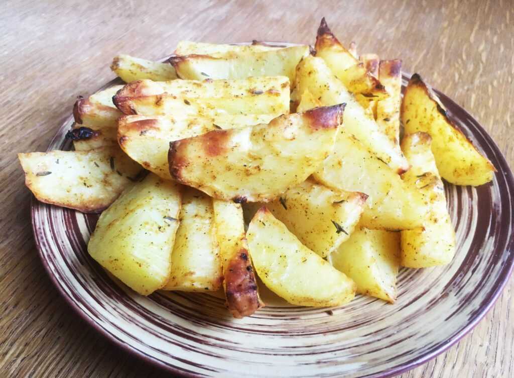 Картошка дольками в духовке с корочкой рецепт с фото с