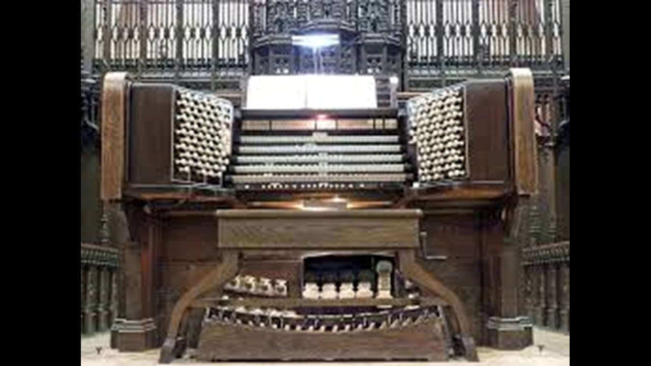 Самый древний орган. Орган Кавайе коль. Орган музыкальный инструмент Бетховен. Старый орган. Орган инструмент старый.