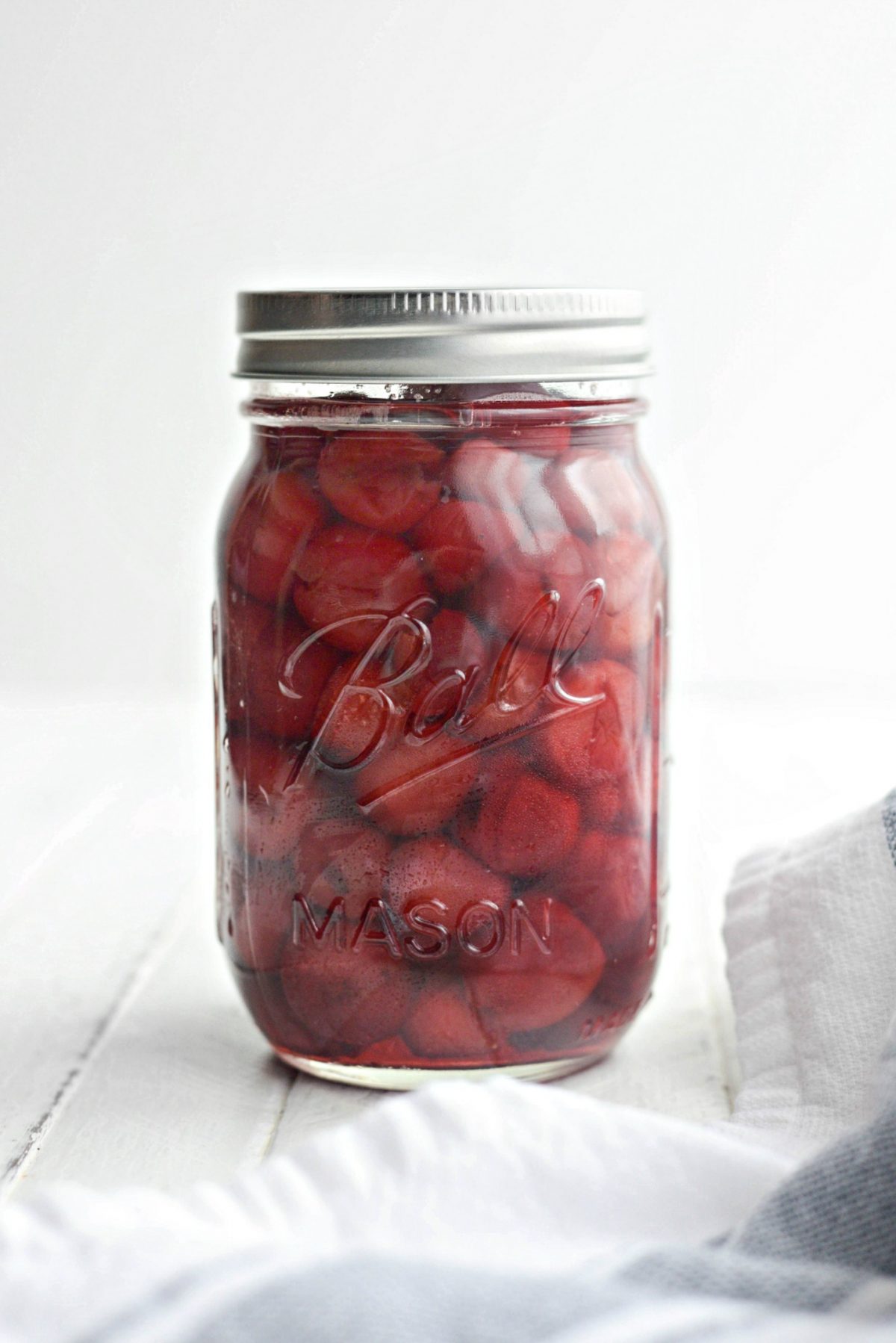 Homemade Maraschino Cherries l SimplyScratch.com