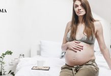 беременная девушка в СПА